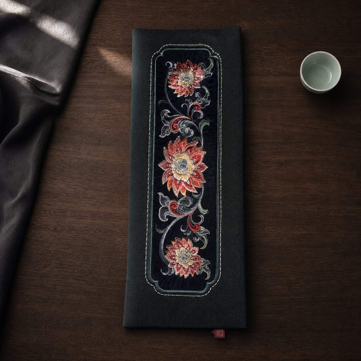 一品·刺绣茶席桌旗 YPCX-010｜产品图片简介与小额批发参考