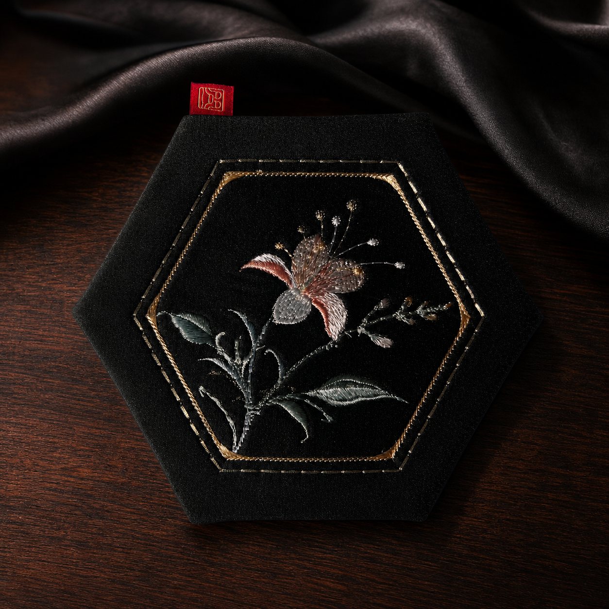 文化礼品场景应用：以 一品·刺绣壶垫 YPHC-002 为例