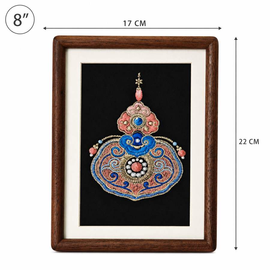 Heritage Embroidered Ornament #ypzx-007-8-2 detail 2