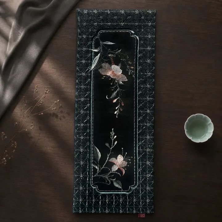 YIPIN Embroidered Tea Textile YPCX-003