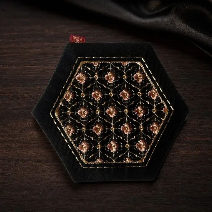 YIPIN Embroidered Tea Textile YPHC-005