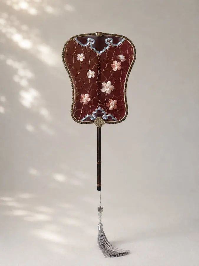 YIPIN Fine Fan | YPLS-002 | Ice-Crack Plum Plantain Fan