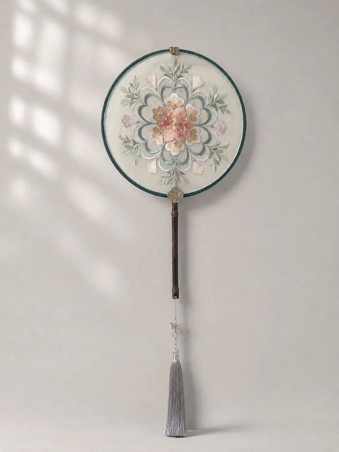YIPIN Fine Fan | YPLS-012 | Dunhuang Baoxiang Floral Fan
