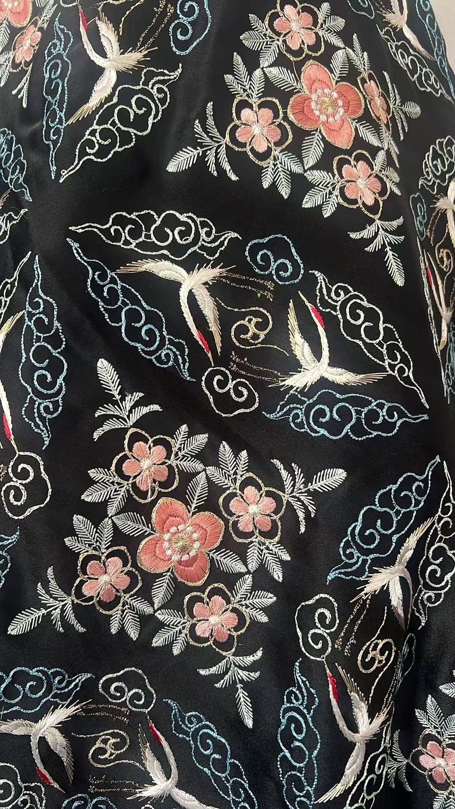 YIPIN Embroidered Fabric YPML-005 detail 2