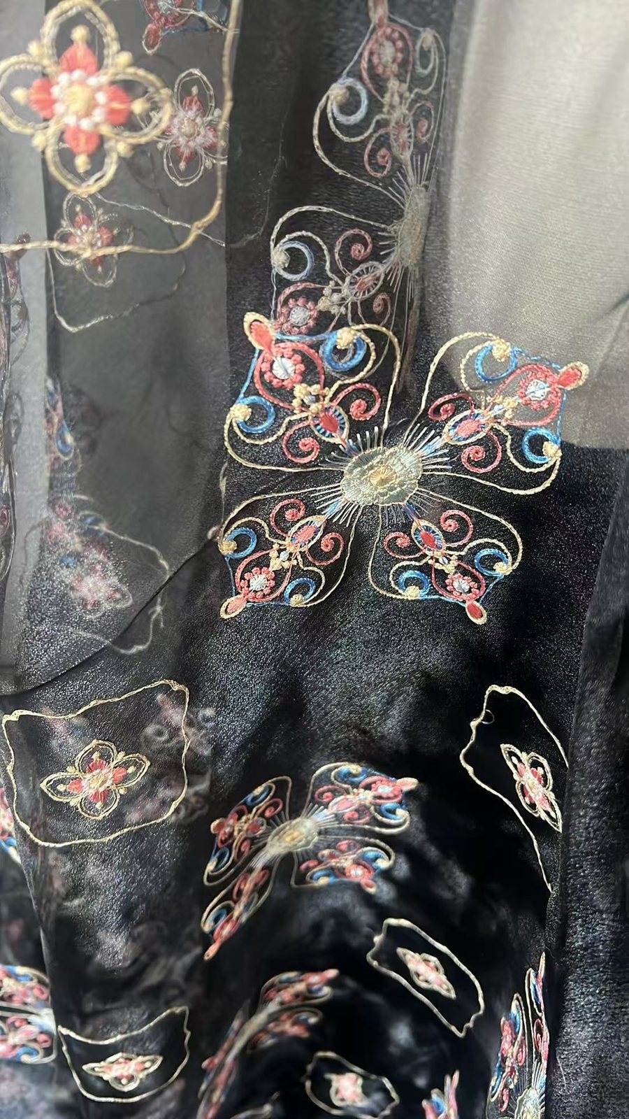 YIPIN Embroidered Fabric YPML-006 detail 3