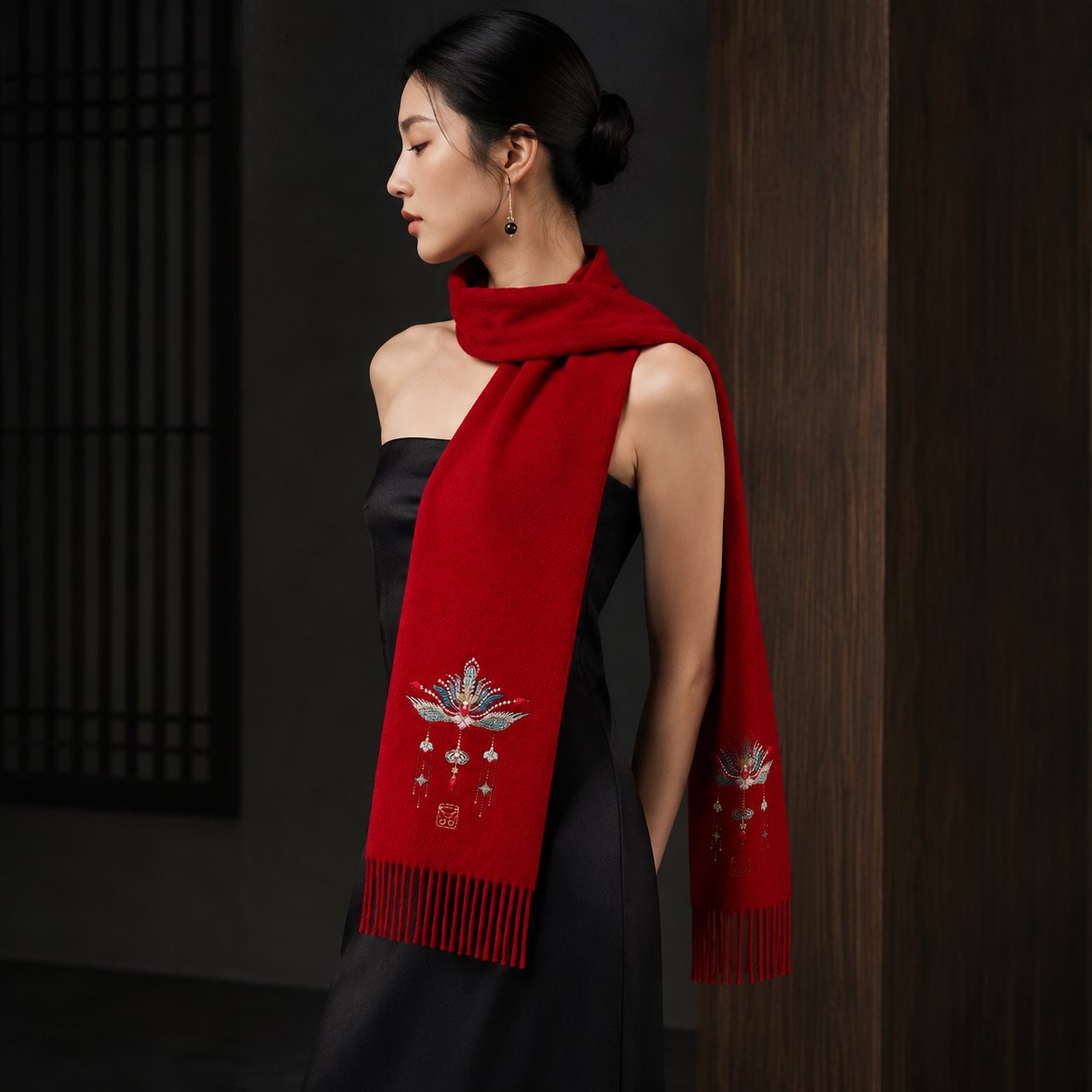 Embroidered Silk Accessory #qixiu-ypqx-004 detail 2