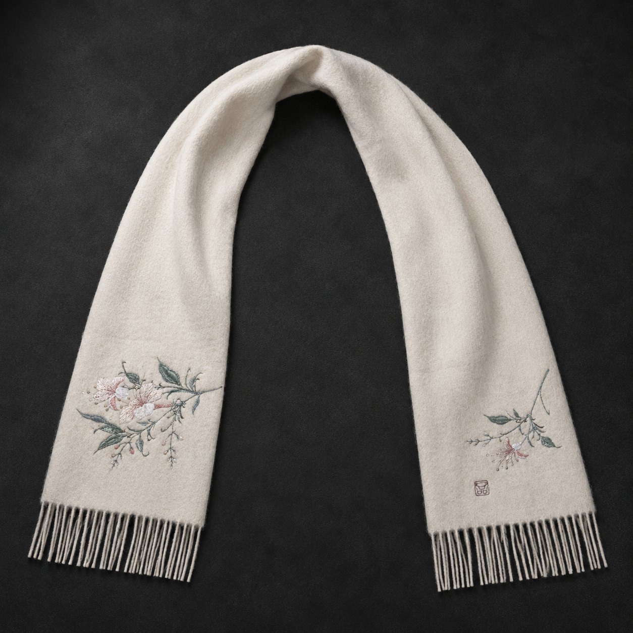 Embroidered Silk Accessory #qixiu-ypqx-005 detail 5